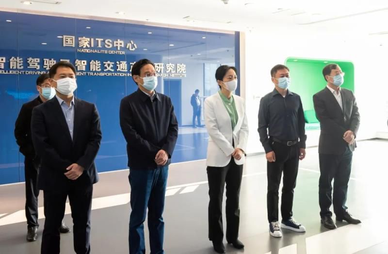 盛蕾调研智能网联汽车产业链发展 | 增强自主创新能力 促进协同集聚发展